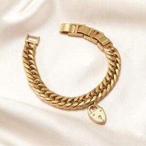 Stella & Dot Gold Heart Lock Bracelet
